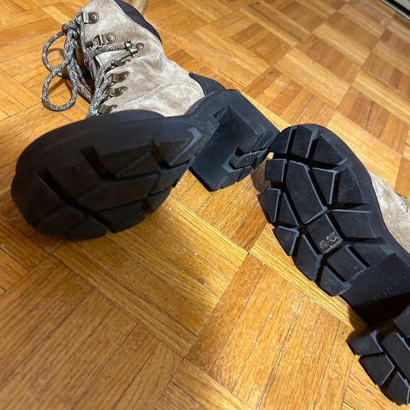 Tory Burch Lug Sole Hiker Ankle boots - Picture 6 of 6